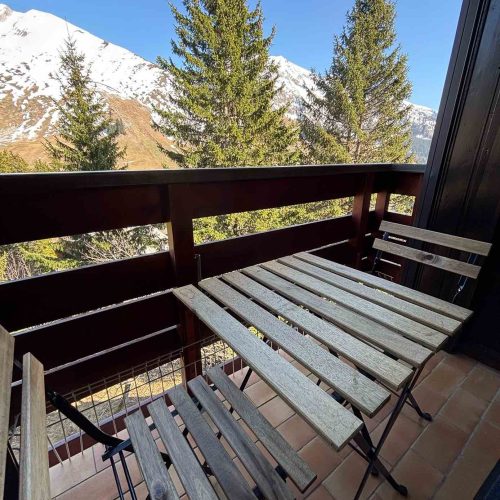 Extérieur et environnement naturel d’un appartement en location au Col de Merdassier, avec conciergerie Les Clefs en Main